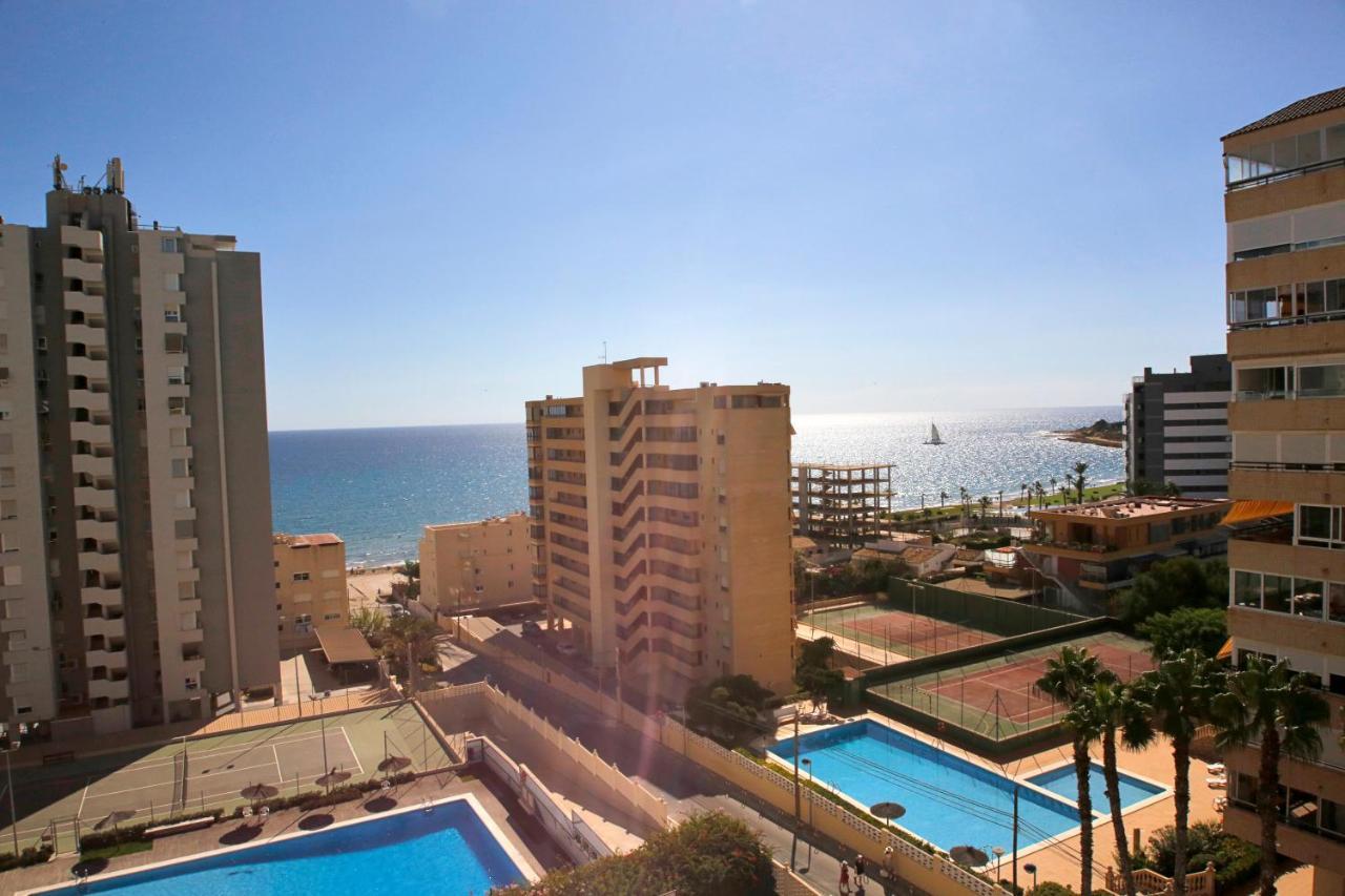شقة لقنت  في In Front Of The Sea With Ac And Pool المظهر الخارجي الصورة